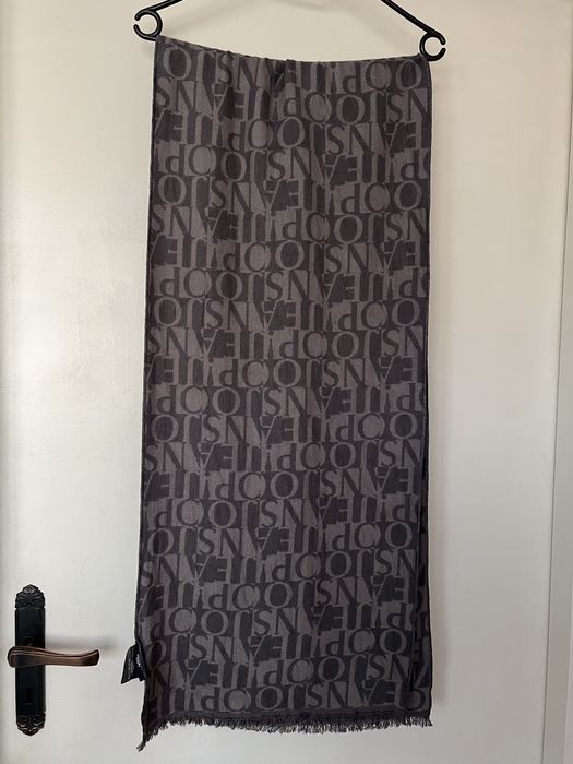 Дълъг сив шал Joop