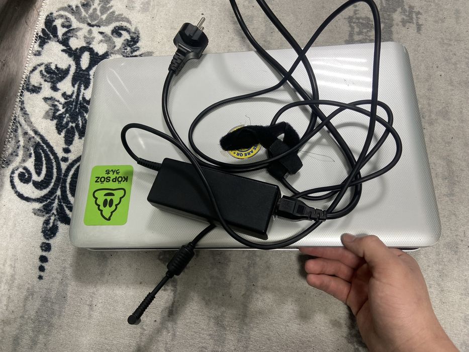 Ноутбук HP Pavilion 15 Notebook PC