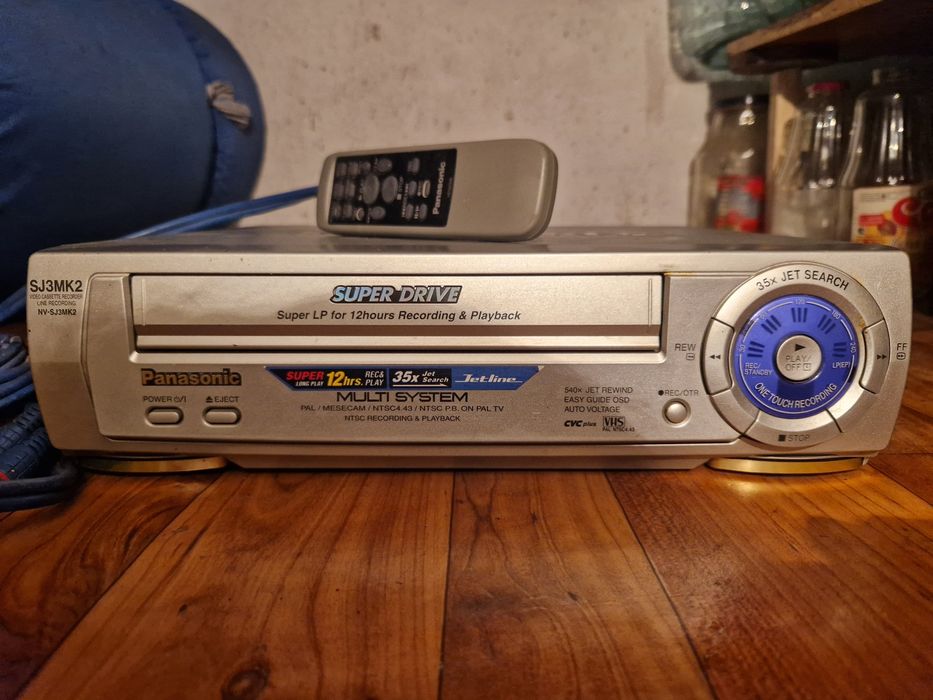 Видиомагнитофон Panasonic Super Drive SJ3MK2