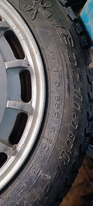 Продам диски с покрышками