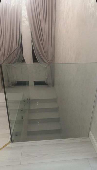 Balustrade Sticlă – Eleganță fără compromis