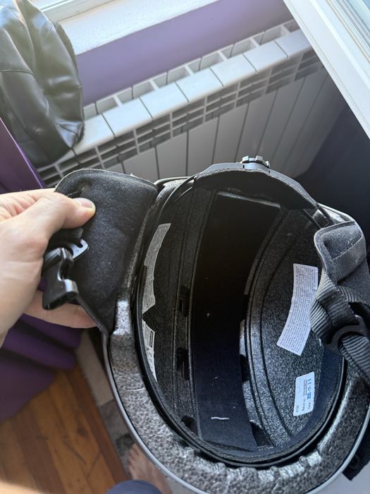 Каска за ски или сноуборд