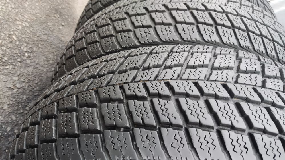 4бр. зимни гуми 205/70/15 Nexen Winguard SUV
dot21
6.76mm
Австрия 
про