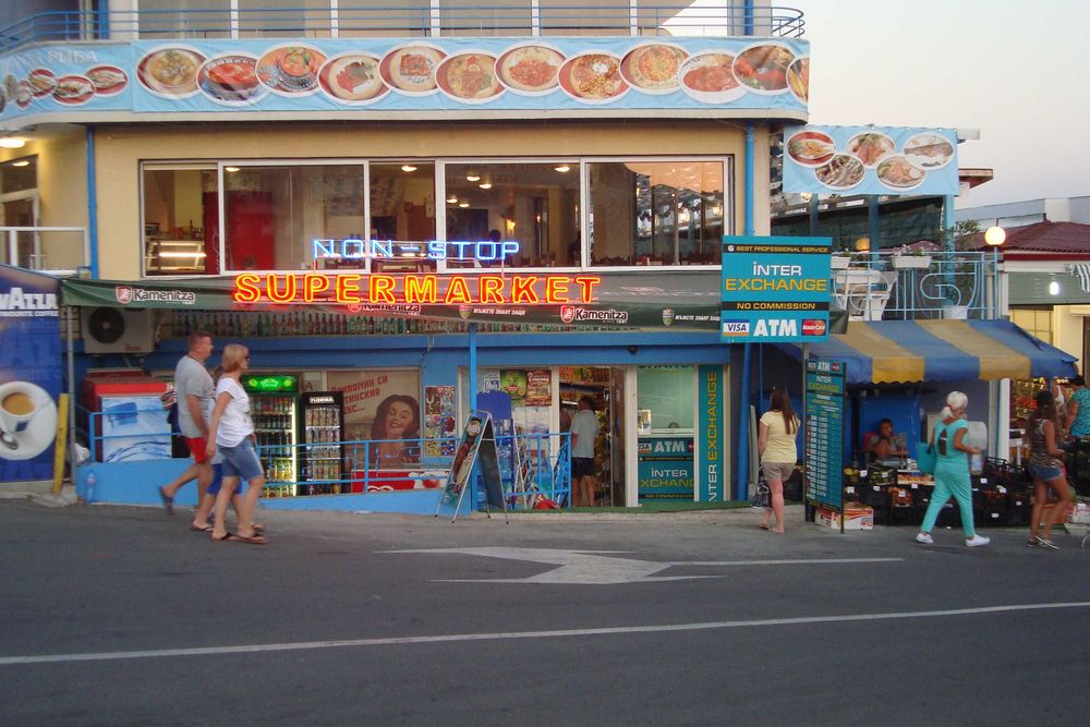 Дава се под наем Магазин в Свети Влас - 90 кв.м за 10000 € - Снимка #5