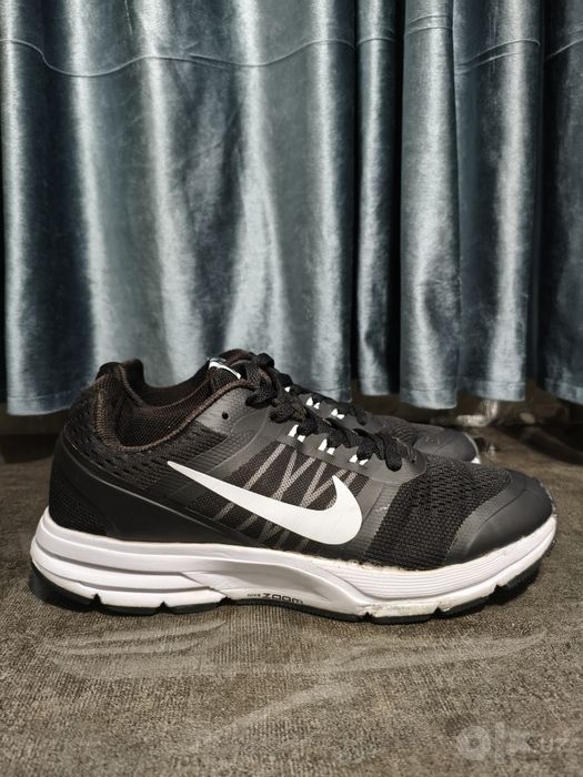Оригинальные кроссовки Nike