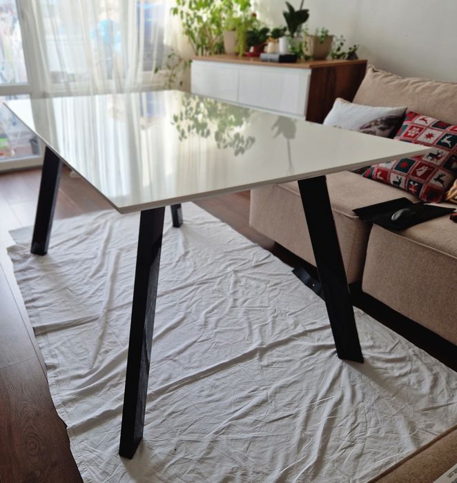 Маса 90/150см плот бял гланц