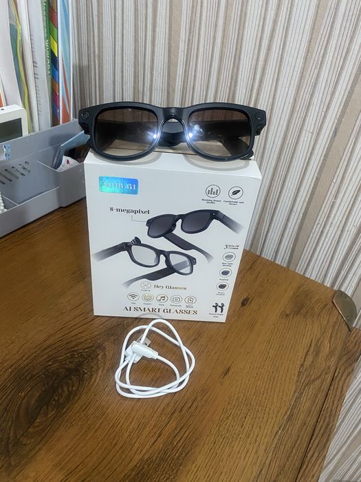 Продам смарт очки новые
