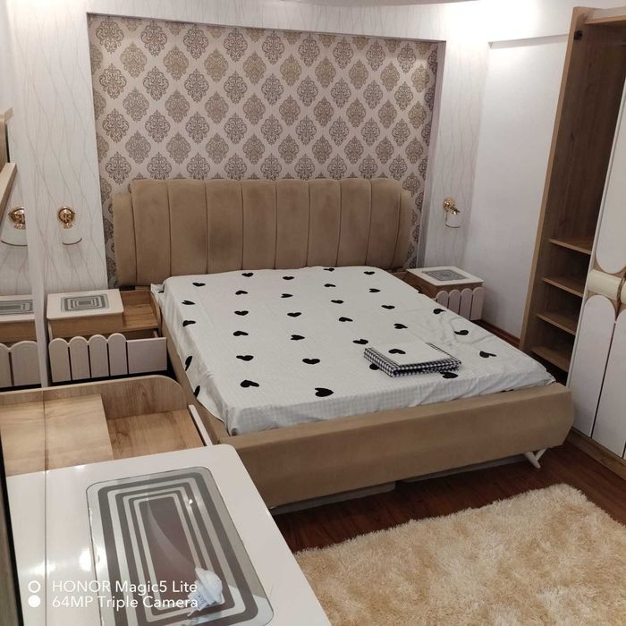 inchiriez apartament 3 camere zona penny vaporas