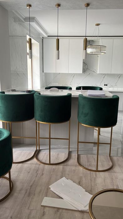 барный стул один