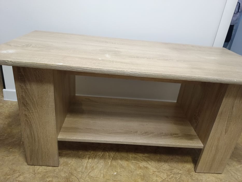 Журнальный столик