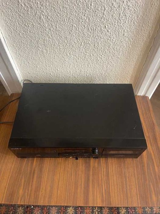 Sony TXD-R11 Compact Disc Cassette Deck Combo Deck Auto-Reverse Syn