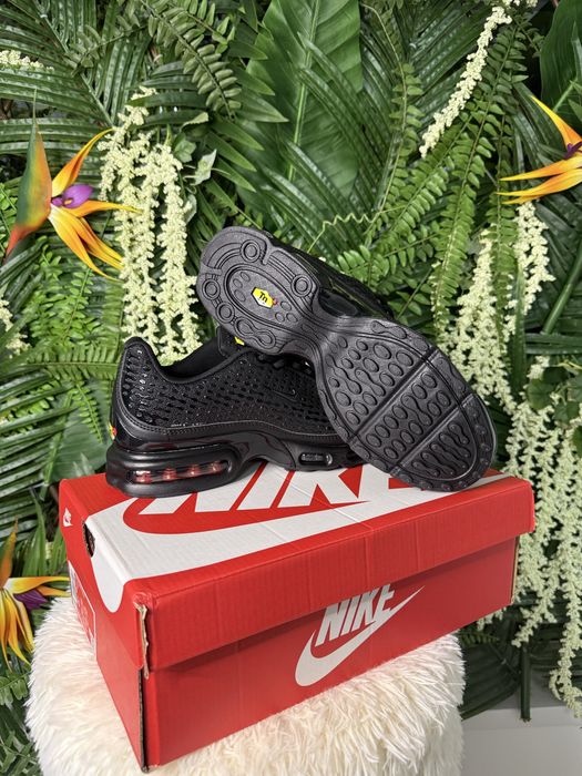 Nike Air Max Plus 7 Black