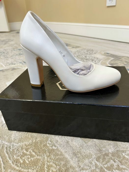 Женские Туфли Белые Новые