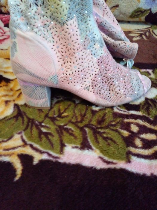 Продам модные красивые