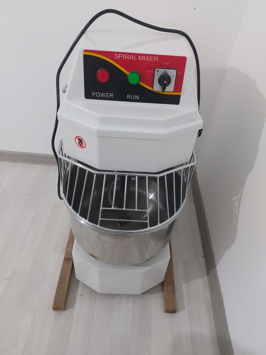 Тестомес профессиональный