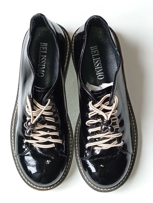 Школьные ботинки