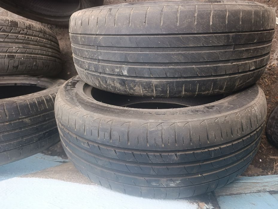 Резина летняя 215/55/17