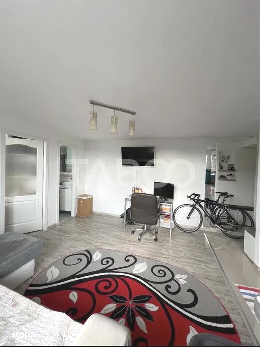 Apartament cu 2 camere in Gheorgheni zona Piata Hermes la cheie — fotografia 3