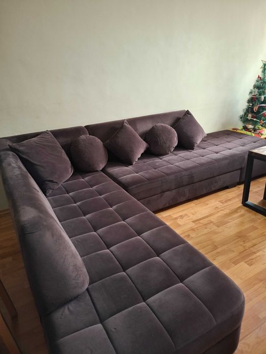 Ъглов диван с лява лежанка