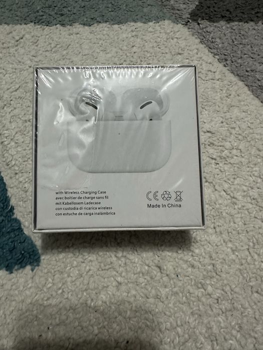 Airpods Слушалки