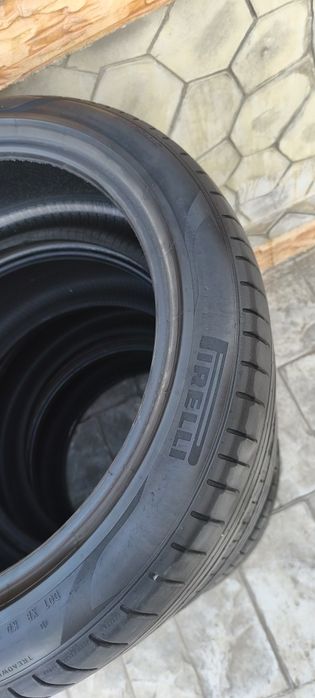 Cauciucuri 4 bucăți 245 45 R 20 Pirelli