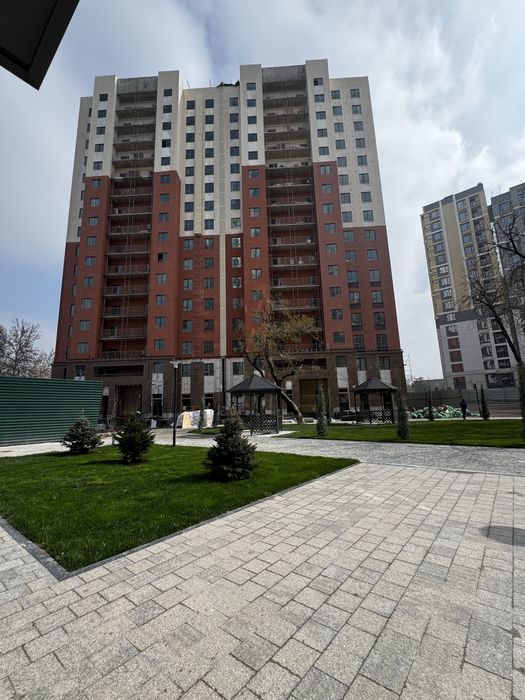 ЖК Ассалом Боглар Golden house 1 комнатная или 2-ая студия кв