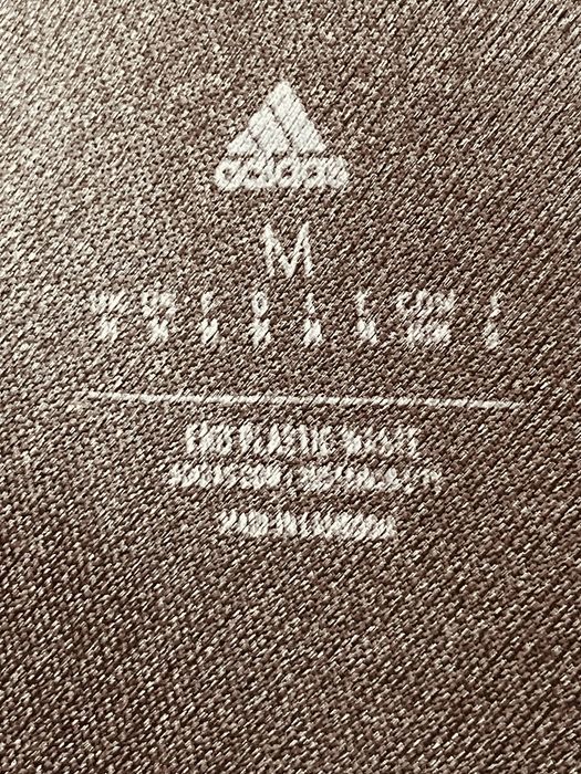 Pantaloni originali adidas !