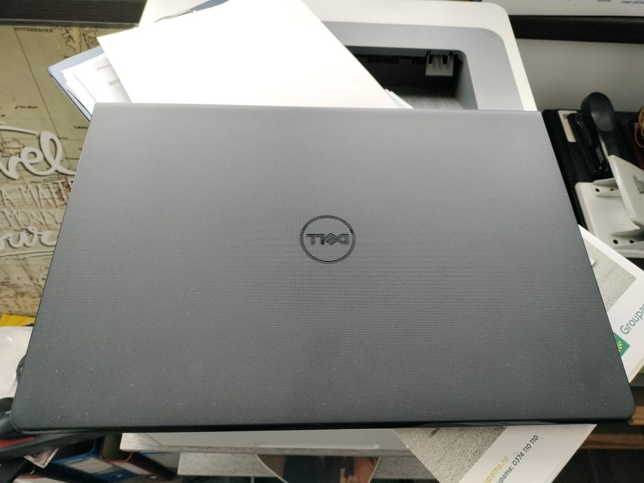 Vând laptop Dell inspiron 3567 în stare bună, i3, SSD doar 399 lei