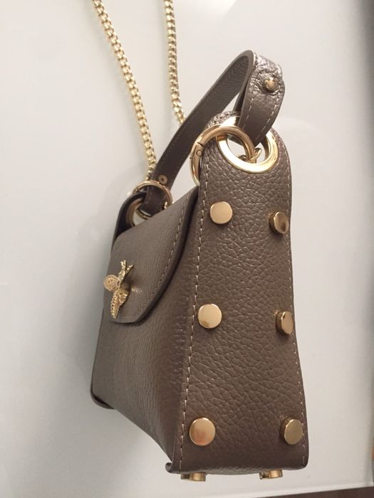 Дамска чанта от естествена кожа