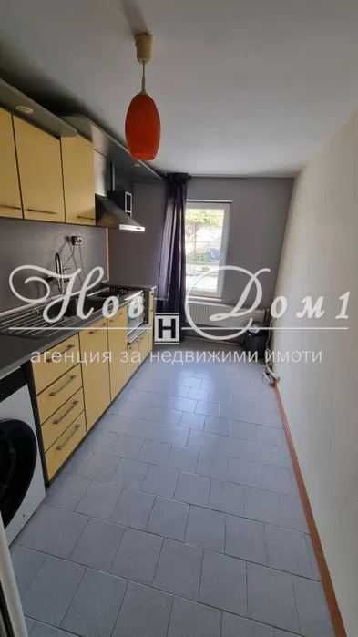 Дава се под наем Етаж от къща в Варна, Галата - 100 кв.м за 548.25 € - Снимка #10