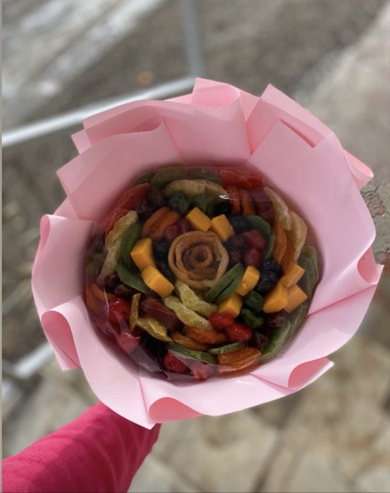 Букеты из сухофруктов