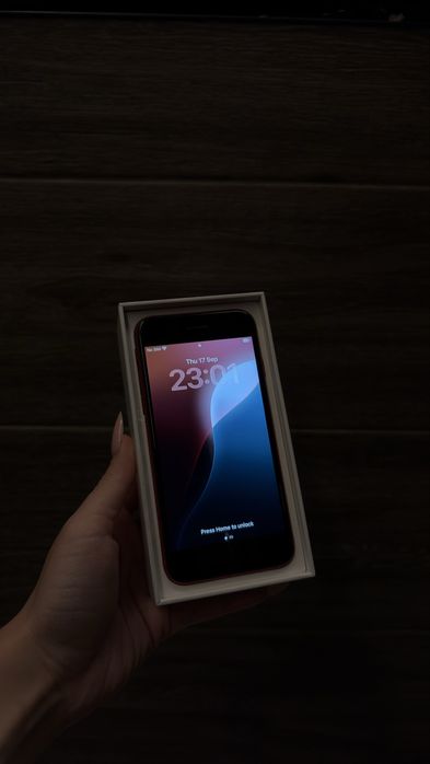 iPhone SE 2022 64GB utilizat