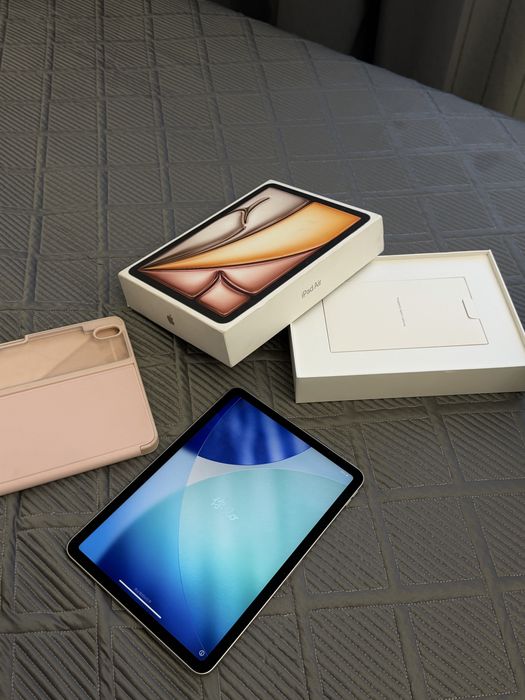 Продам iPad Air 11 / 128 GB