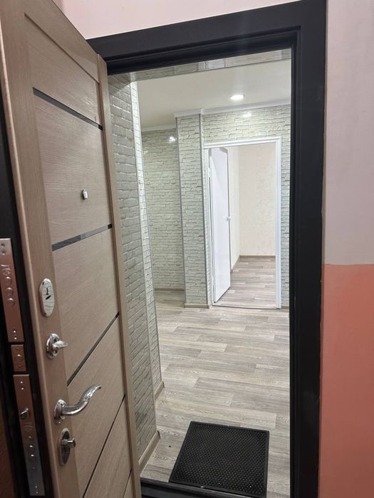 Чиланзар 25. Продажа. 4 х комнатная. Балкон 2 х 6