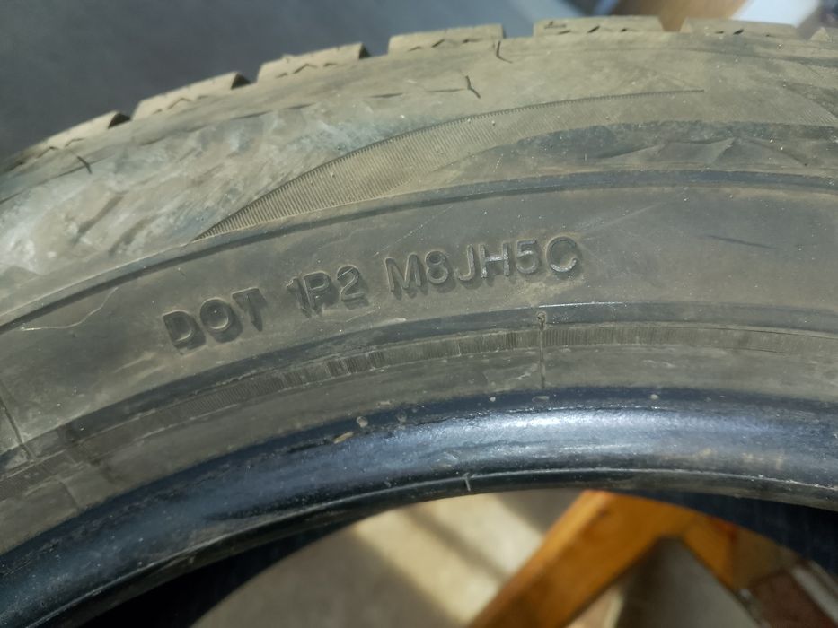 Комплект зимни гуми 205/55R/17