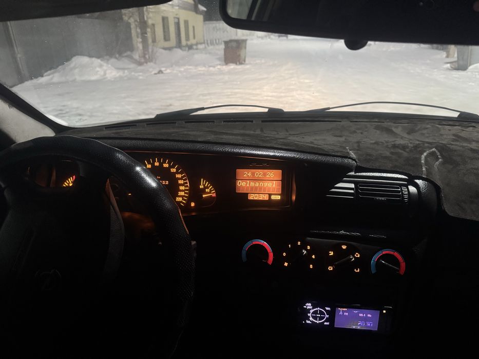 Продам Опель омега универсал