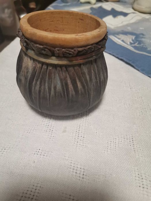 Продавам сувенири