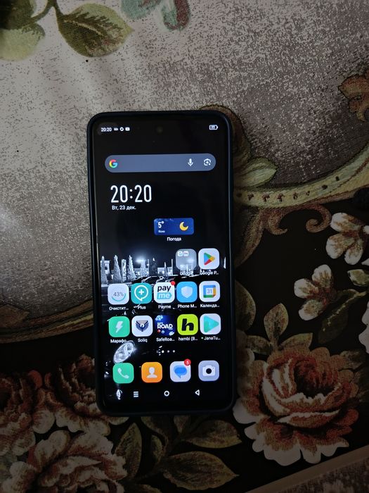 Infinix hot 40 i