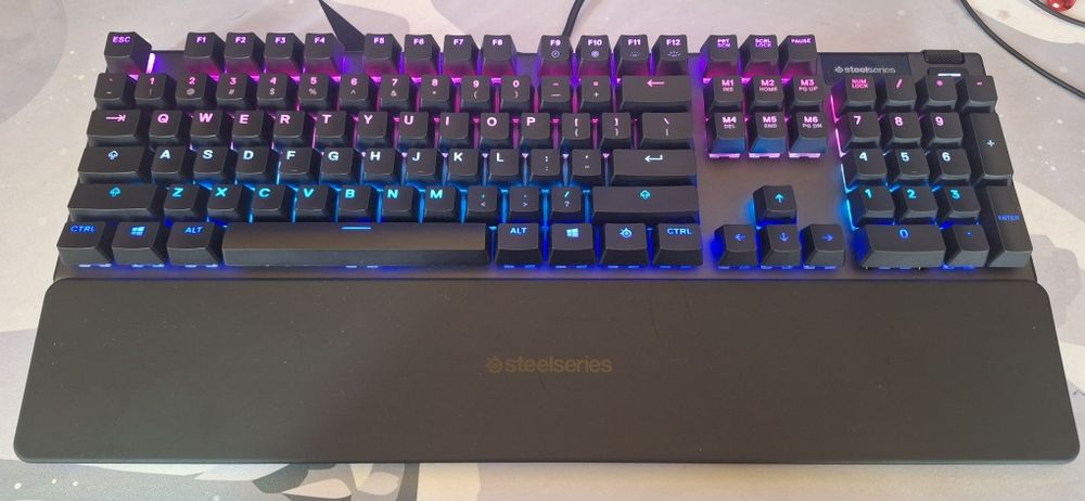 SteelSeries Apex 5 Tastatura Gaming