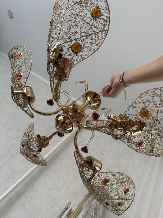 Люстра цвет золото