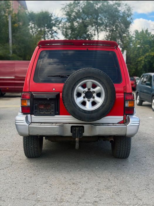 Продам Mitsubishi Pajero