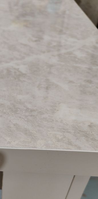 столы новые.доставка