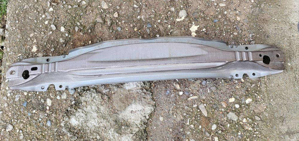 Armătură bară spate Volvo XC60 2008-2015