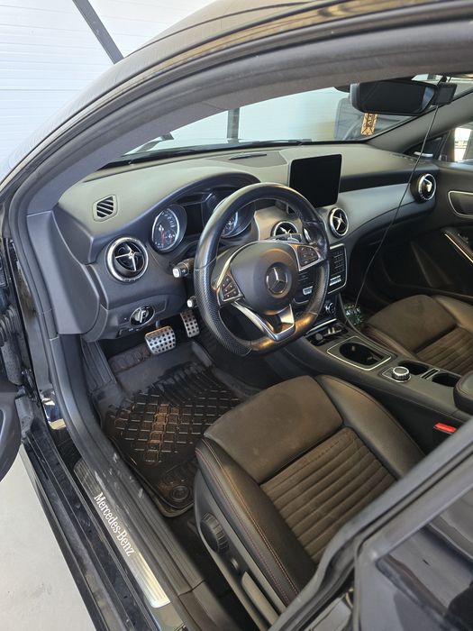 Mercedes-Benz CLA 220 CDI/d 4Matic AMG-line