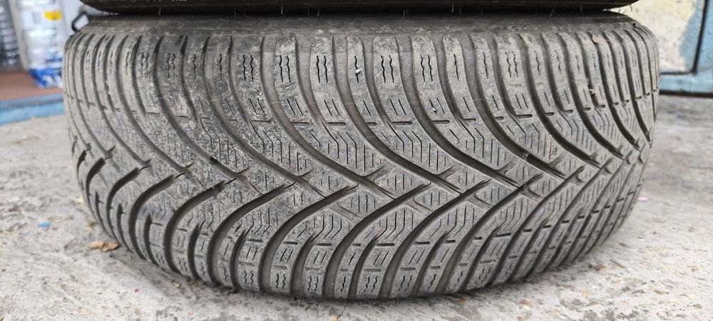 Anvelope Iarna 195/55/16 dot 33.22