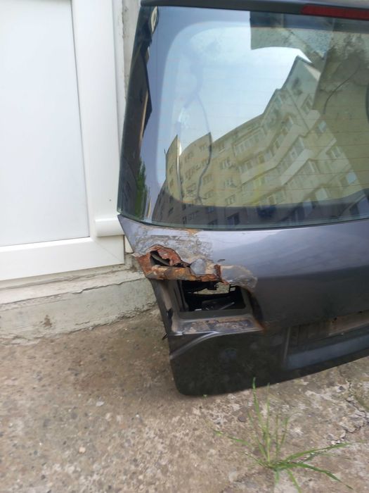 Haion audi a4 b7 culoare LX7Z,triplă spate dreapta, arc spate nou