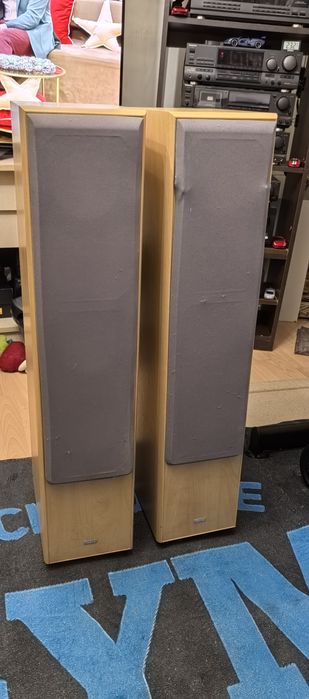 Vând 2 perechi de boxe, Magnat Monitor 1000 și Phonic SE-207