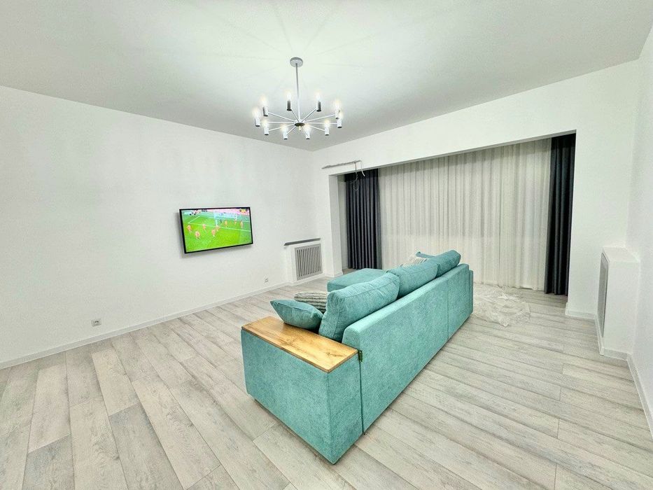 Аренда Ц-1 2/9/9 с обстановкой ориентир бывший Детский мир