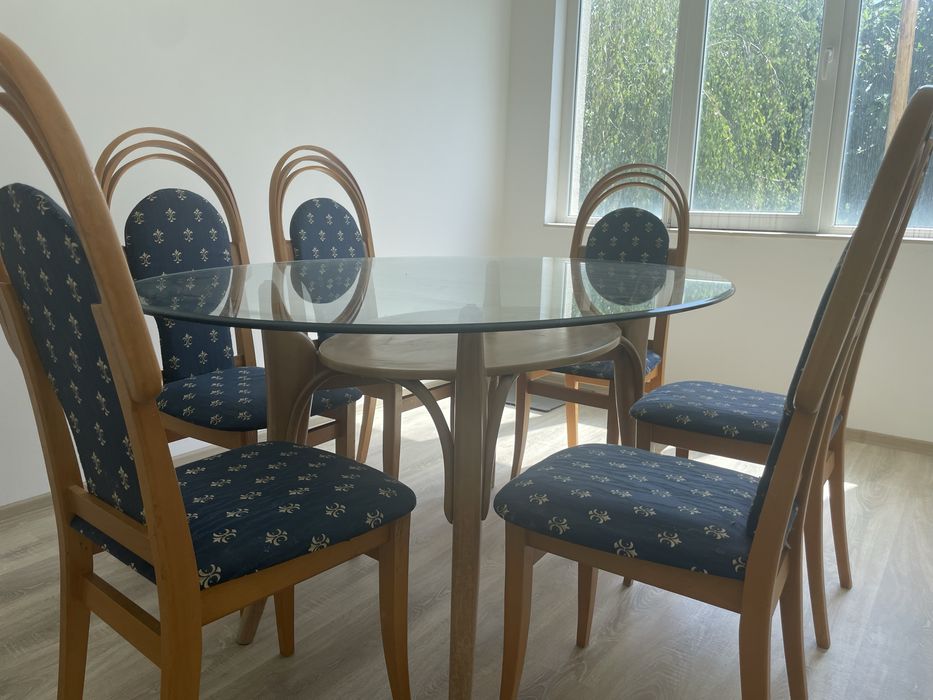 Трапезна маса с 6 стола