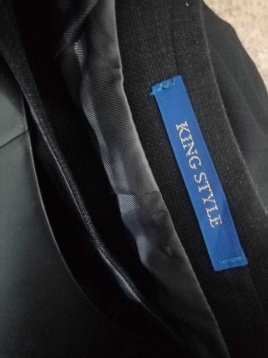 Классический брючный костюм.